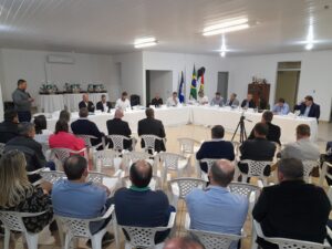 Read more about the article Prefeitos da AMESC prestigiam AgriMeleiro